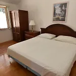 Apartment Golden Shell