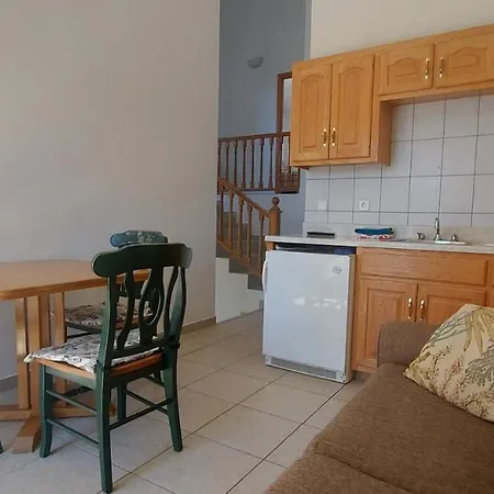 Golden Shell 아파트 무르테르