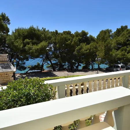 Golden Shell 아파트