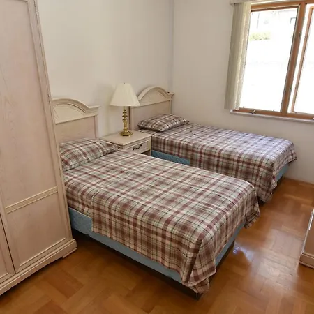 Golden Shell * Murter