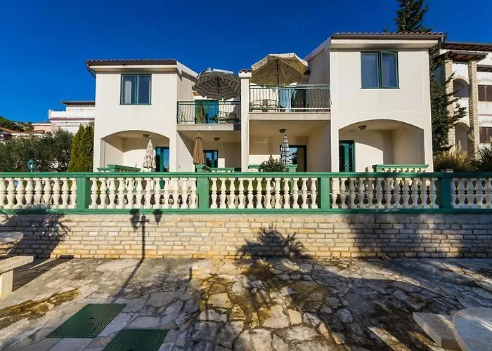 Golden Shell Apartman Murter