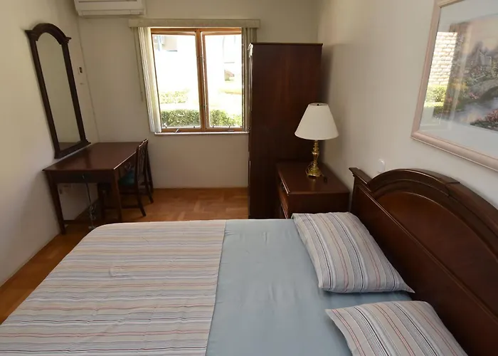 Golden Shell * Murter